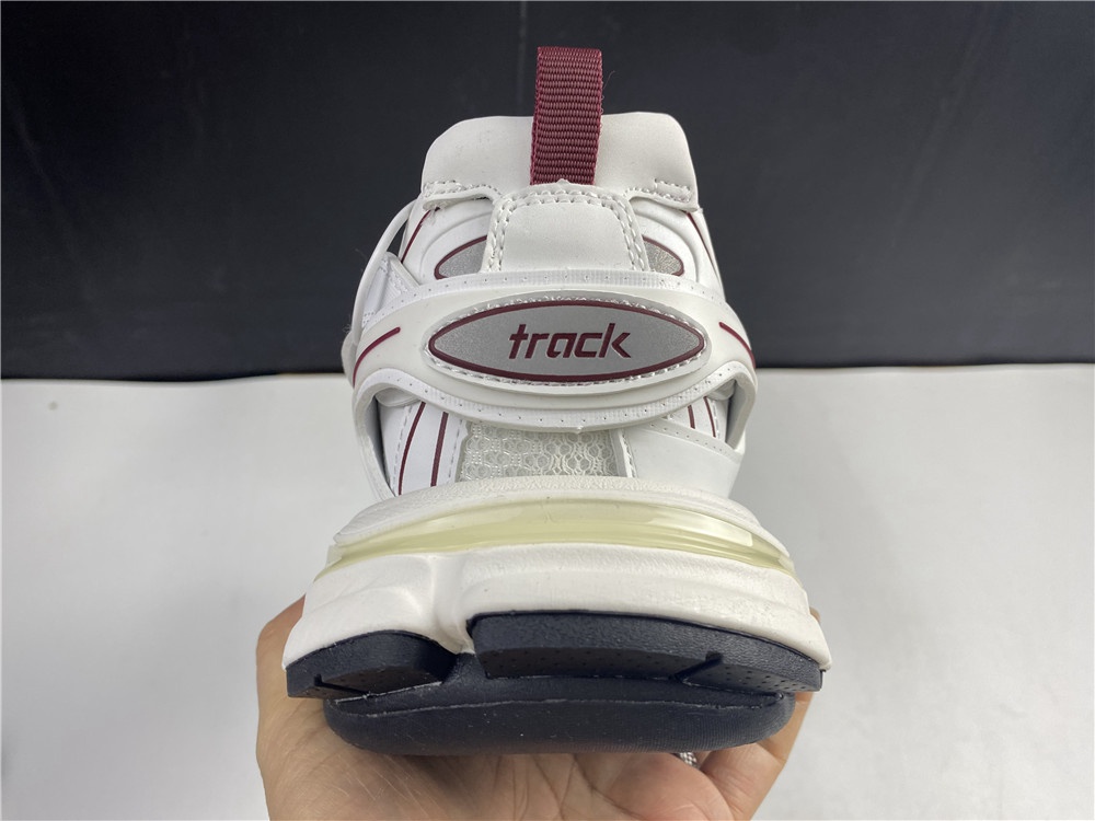 BLG TRACK SNEAKER